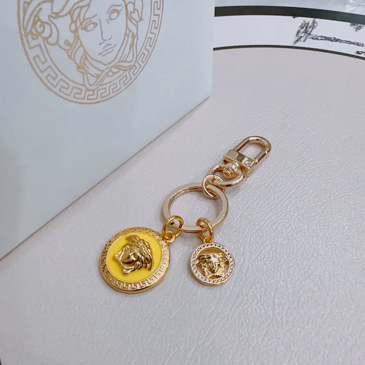 スーパーコピー プラダ キーホルダー