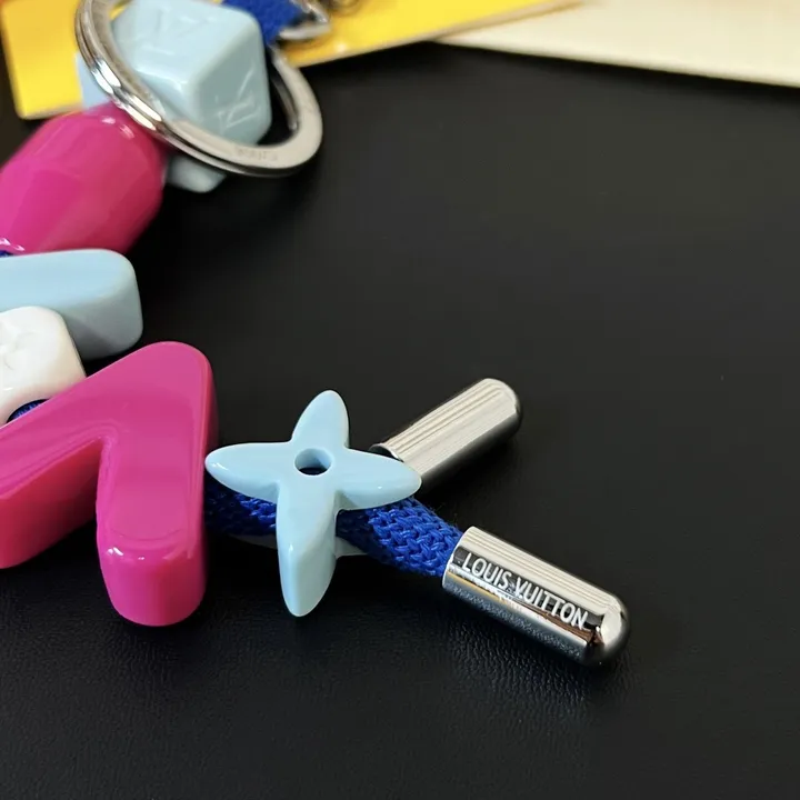 スーパーコピー ルイヴィトン キーホルダー