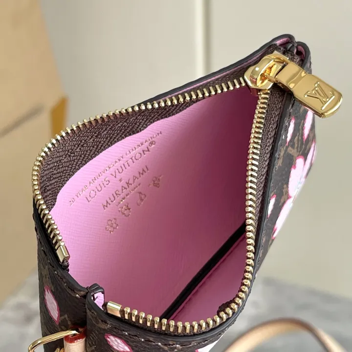 スーパーコピー ルイヴィトン キーホルダー