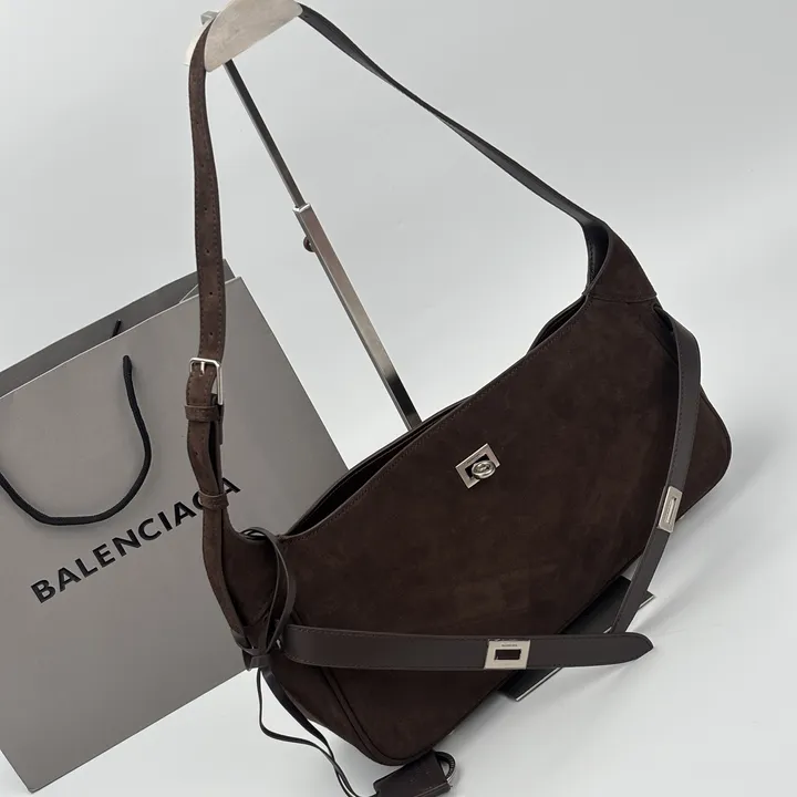 スーパーコピー バレンシアガ キーホルダー