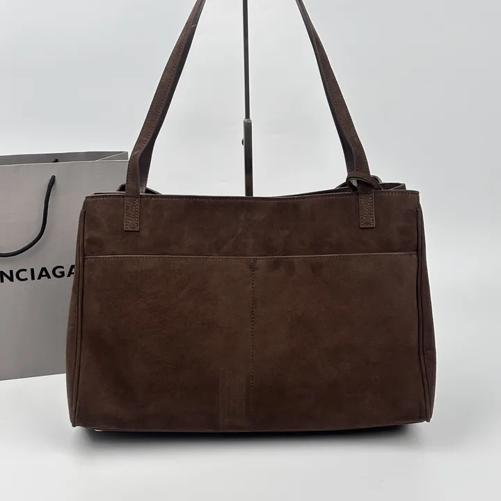 スーパーコピー バレンシアガ キーホルダー