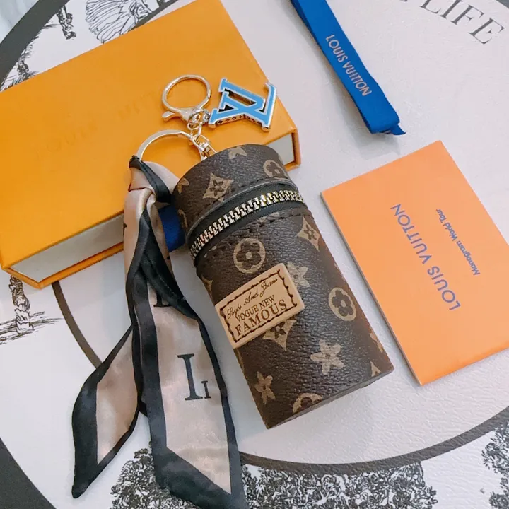 スーパーコピー ルイヴィトン キーホルダー