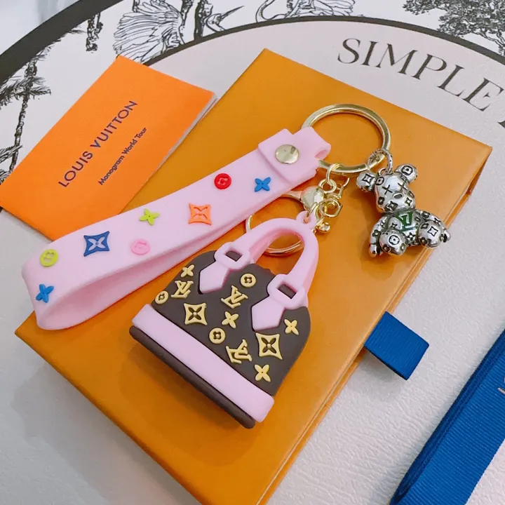 スーパーコピー ルイヴィトン キーホルダー
