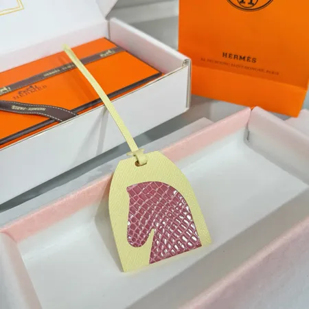 スーパーコピー エルメス キーホルダー