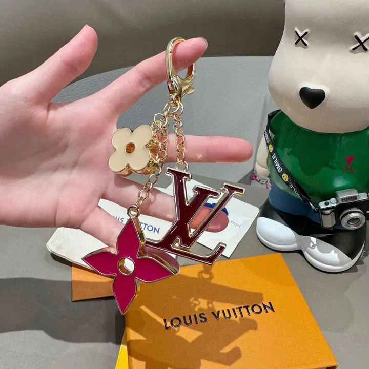 スーパーコピー ルイヴィトン キーホルダー