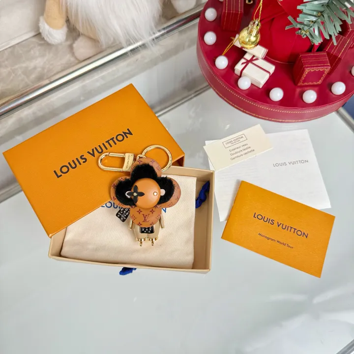 スーパーコピー ルイヴィトン キーホルダー