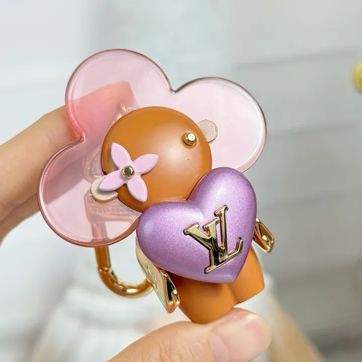 スーパーコピー ルイヴィトン キーホルダー