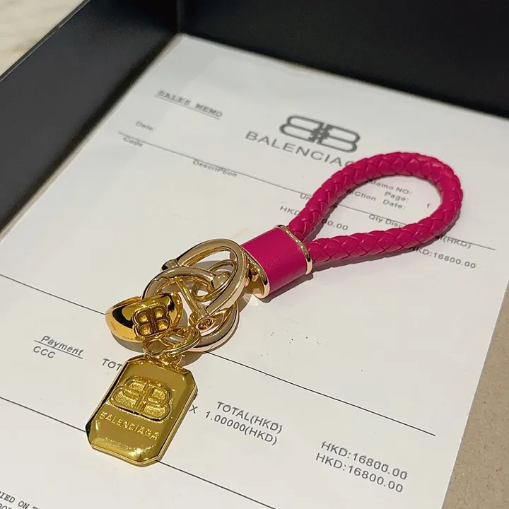 スーパーコピー バレンシアガ キーホルダー