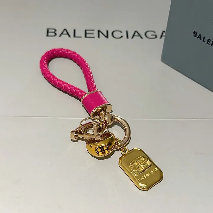 スーパーコピー バレンシアガ キーホルダー