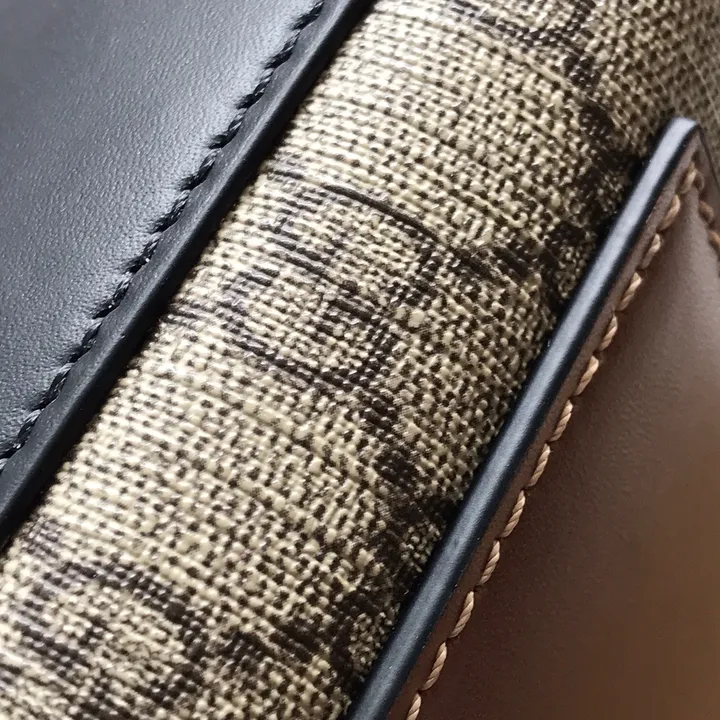 スーパーコピー ルイヴィトン キーホルダー