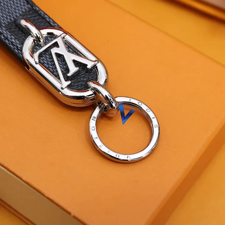 スーパーコピー ルイヴィトン キーホルダー