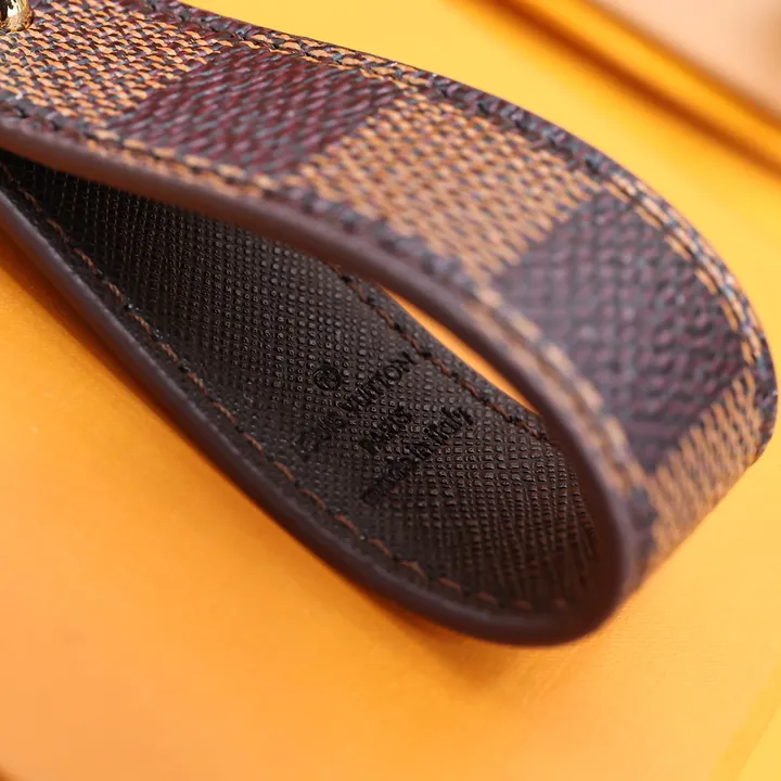 スーパーコピー ルイヴィトン キーホルダー