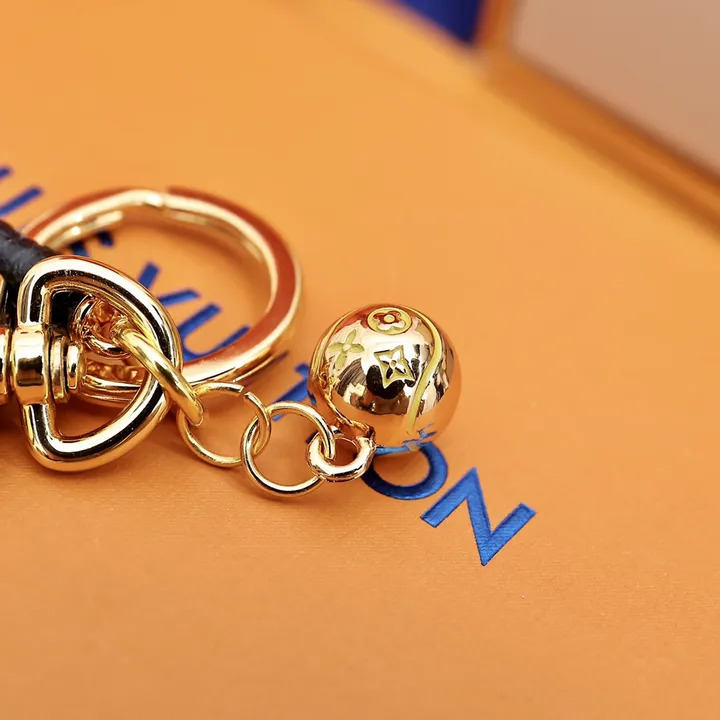 スーパーコピー ルイヴィトン キーホルダー