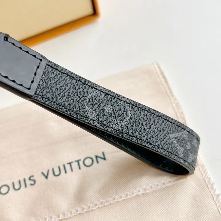 スーパーコピー ルイヴィトン キーホルダー