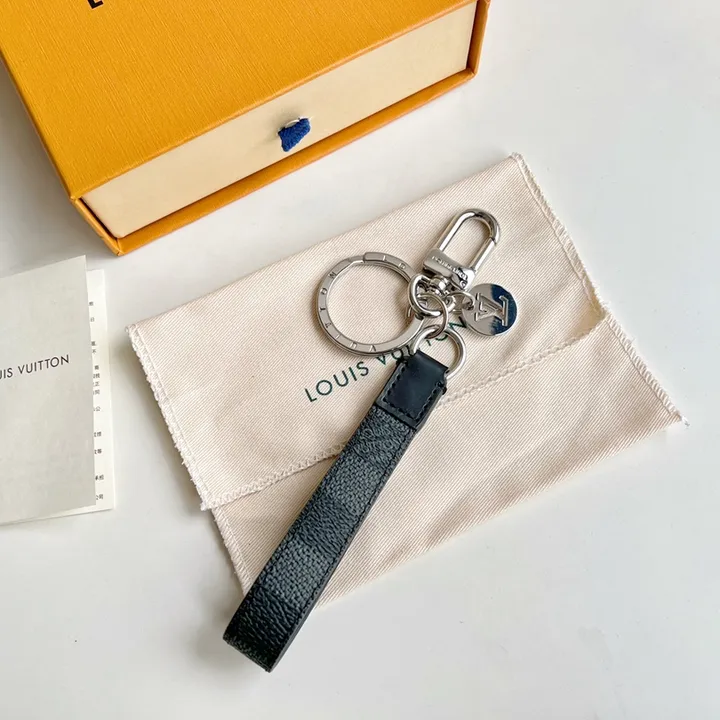 スーパーコピー ルイヴィトン キーホルダー