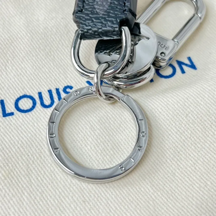 スーパーコピー ルイヴィトン キーホルダー