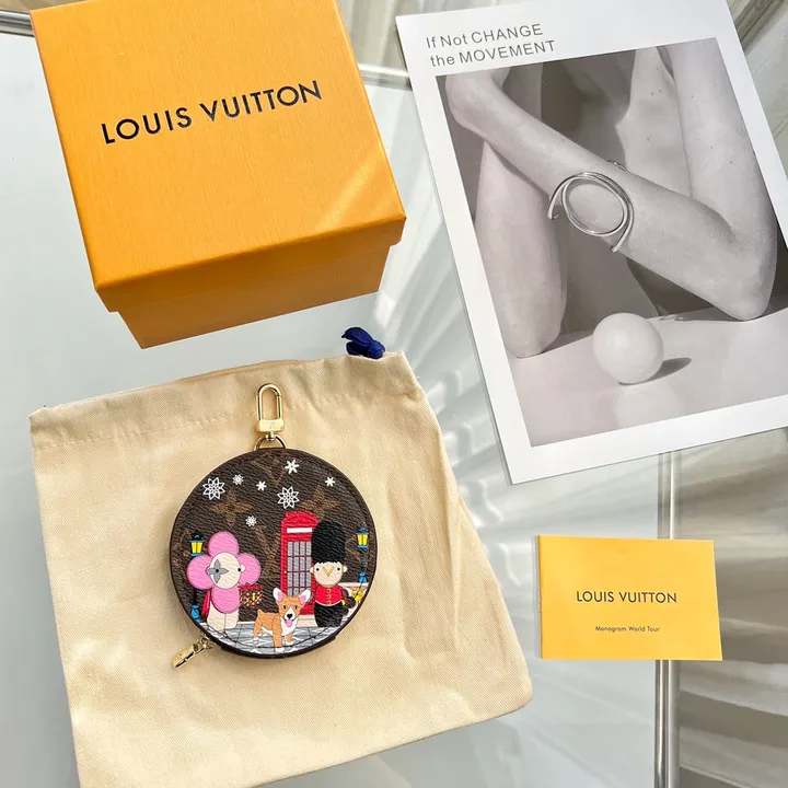スーパーコピー ルイヴィトン キーホルダー