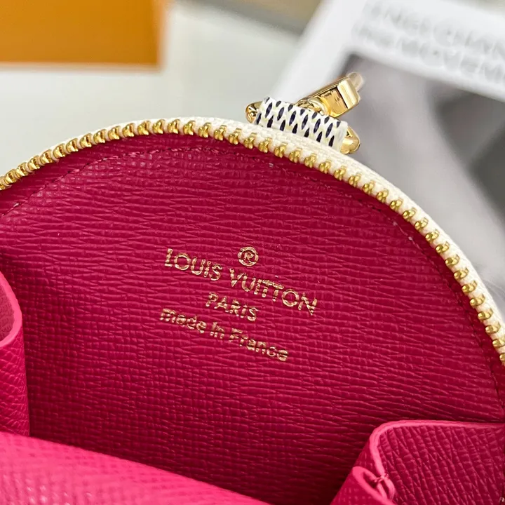 スーパーコピー ルイヴィトン キーホルダー