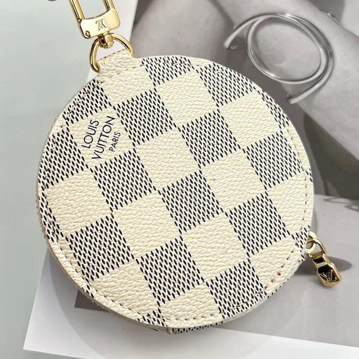 スーパーコピー ルイヴィトン キーホルダー