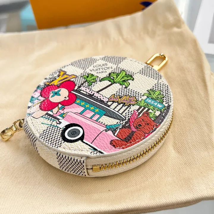 スーパーコピー ルイヴィトン キーホルダー