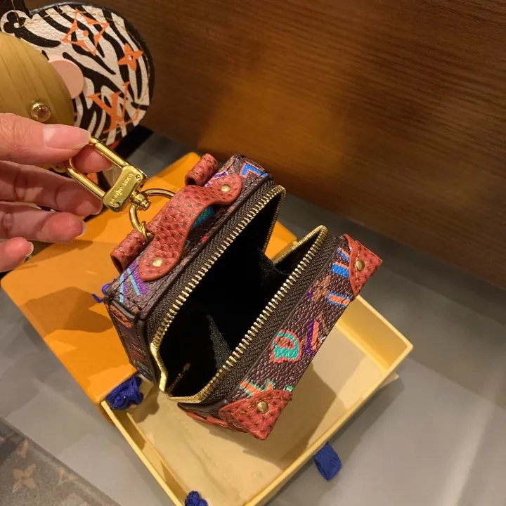 スーパーコピー ルイヴィトン キーホルダー