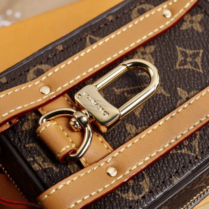 スーパーコピー ルイヴィトン キーホルダー