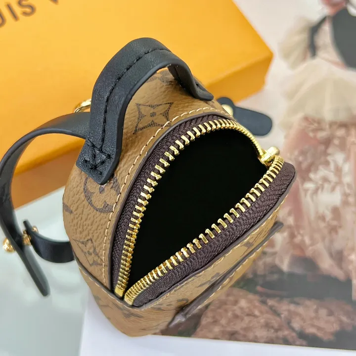 スーパーコピー ルイヴィトン キーホルダー