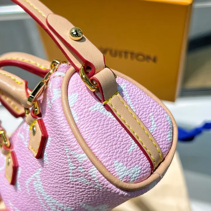 スーパーコピー ルイヴィトン キーホルダー