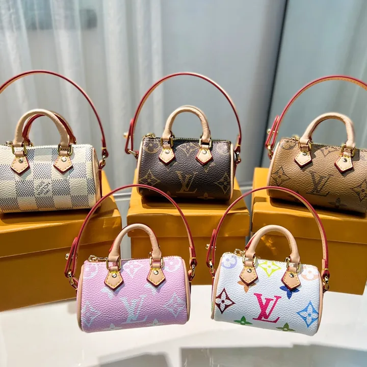 スーパーコピー ルイヴィトン キーホルダー