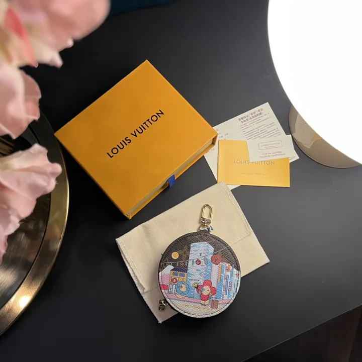 スーパーコピー ルイヴィトン キーホルダー