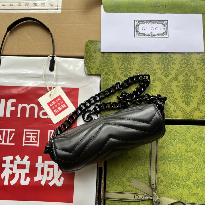 スーパーコピー ルイヴィトン キーホルダー