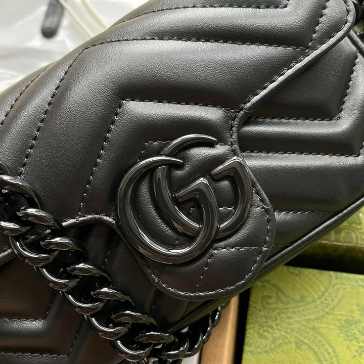 スーパーコピー ルイヴィトン キーホルダー