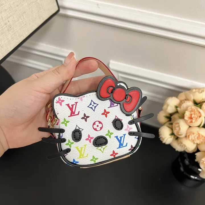 スーパーコピー ルイヴィトン キーホルダー