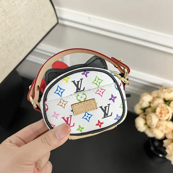 スーパーコピー ルイヴィトン キーホルダー