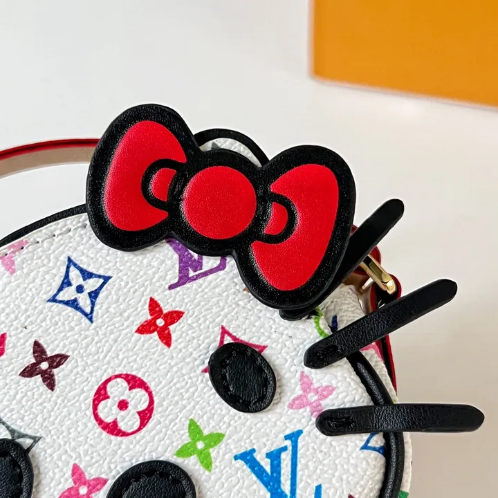 スーパーコピー ルイヴィトン キーホルダー