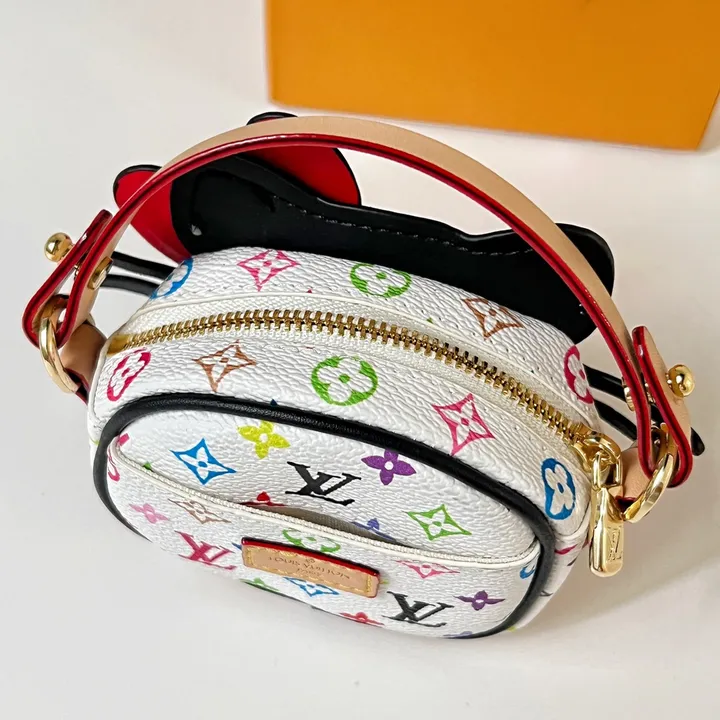 スーパーコピー ルイヴィトン キーホルダー