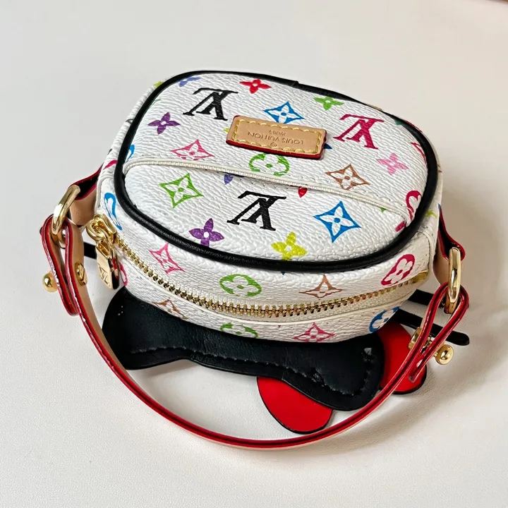 スーパーコピー ルイヴィトン キーホルダー