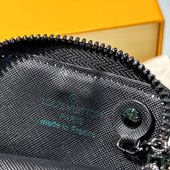 スーパーコピー ルイヴィトン キーホルダー