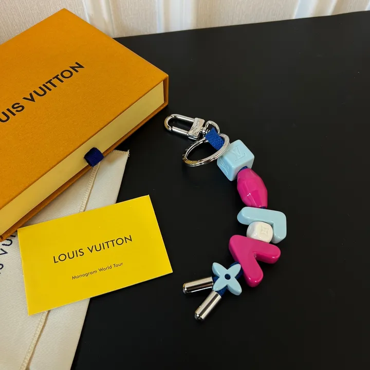 スーパーコピー ルイヴィトン キーホルダー
