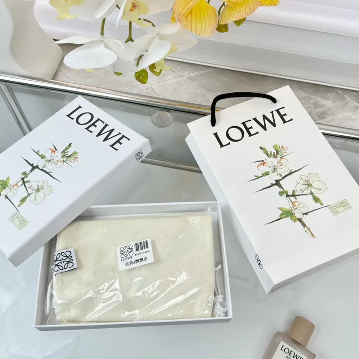 スーパーコピー ロエベ キーホルダー