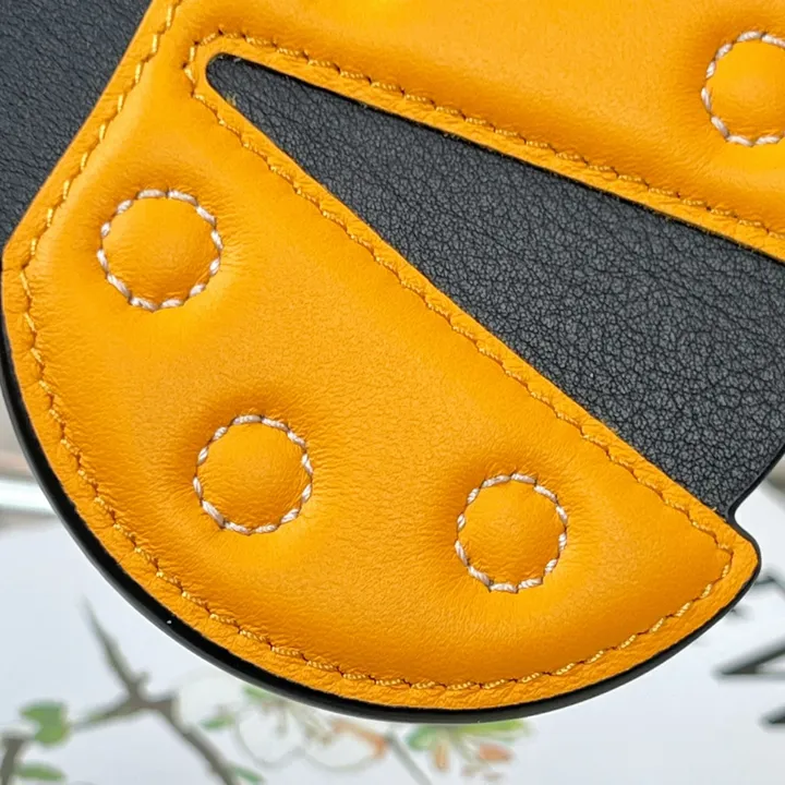 スーパーコピー ロエベ キーホルダー