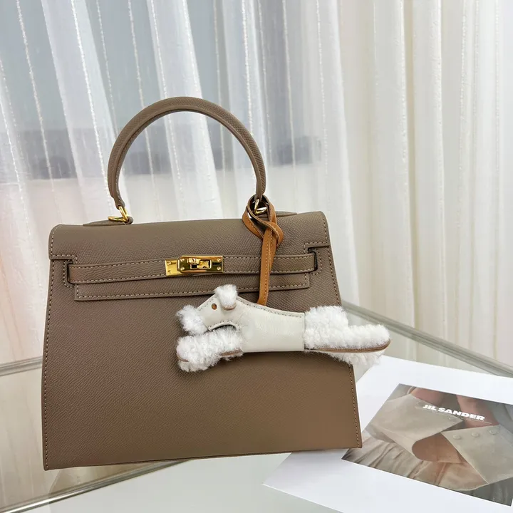 スーパーコピー シャネル キーホルダー