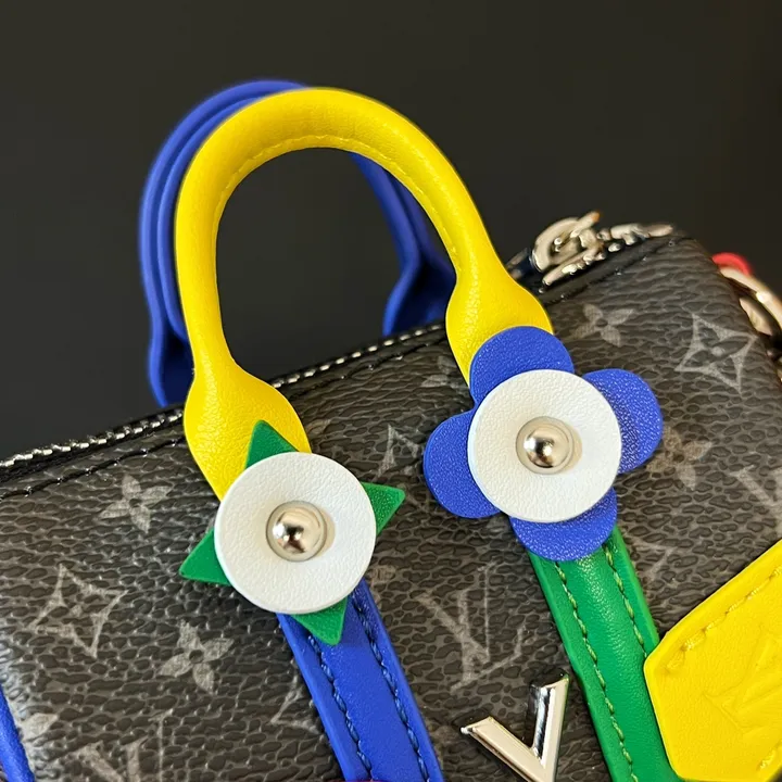 スーパーコピー ルイヴィトン キーホルダー