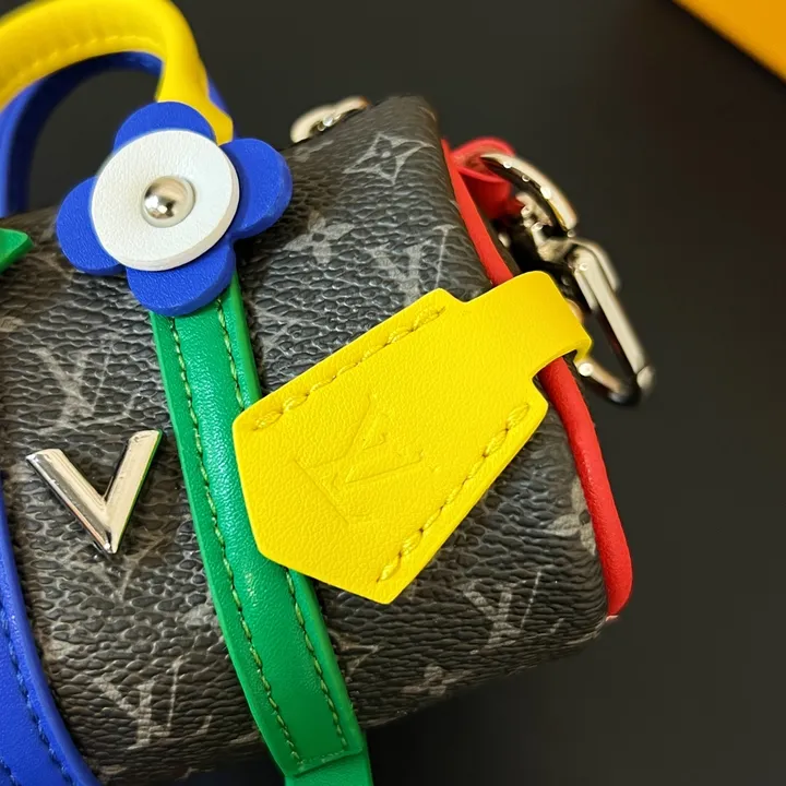 スーパーコピー ルイヴィトン キーホルダー