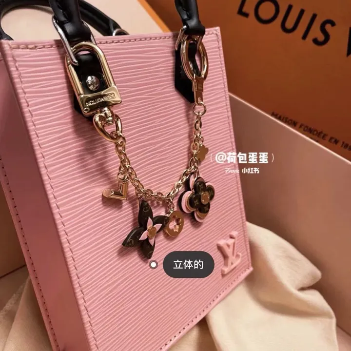 スーパーコピー ルイヴィトン キーホルダー