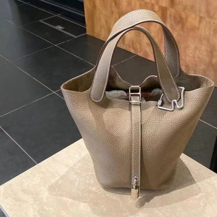 スーパーコピー エルメス キーホルダー