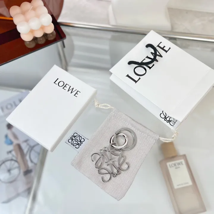 スーパーコピー ロエベ キーホルダー