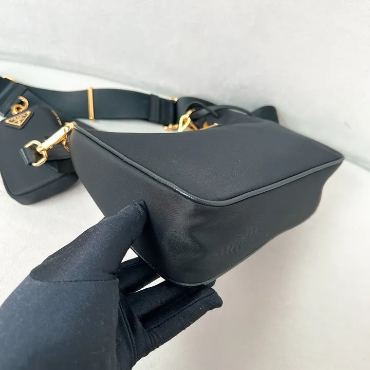 スーパーコピー プラダ キーホルダー