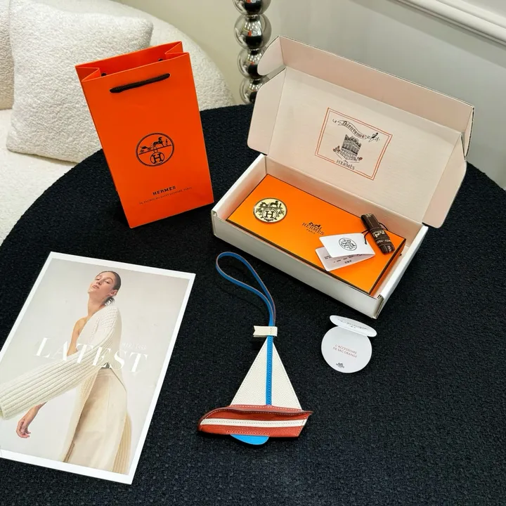 スーパーコピー ルイヴィトン キーホルダー