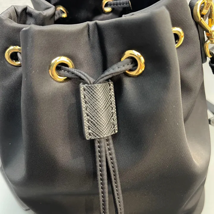 スーパーコピー プラダ キーホルダー